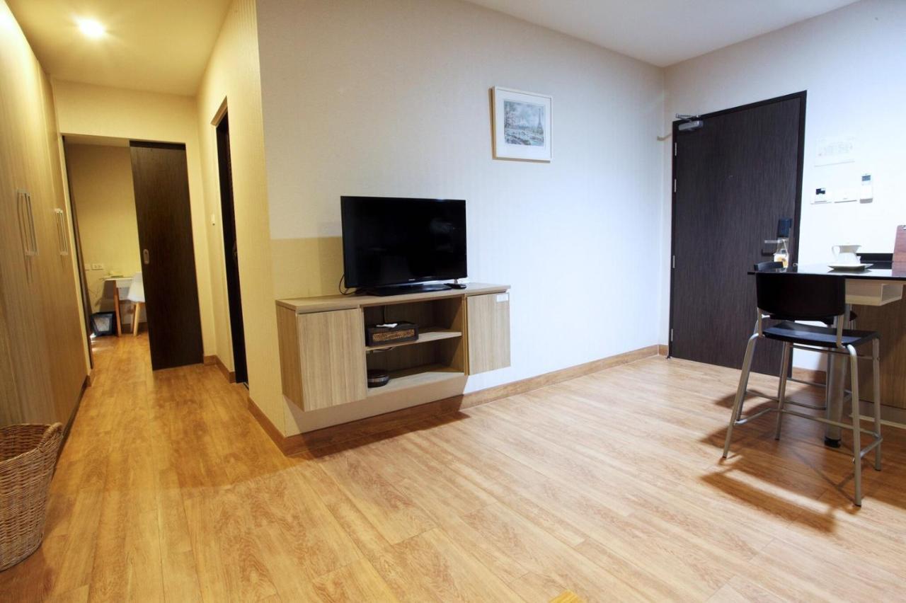 Narita Amata Hotel Chonburi Buitenkant foto