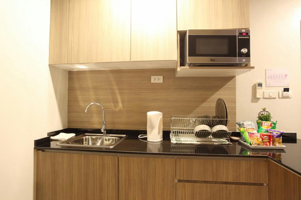 Narita Amata Hotel Chonburi Buitenkant foto