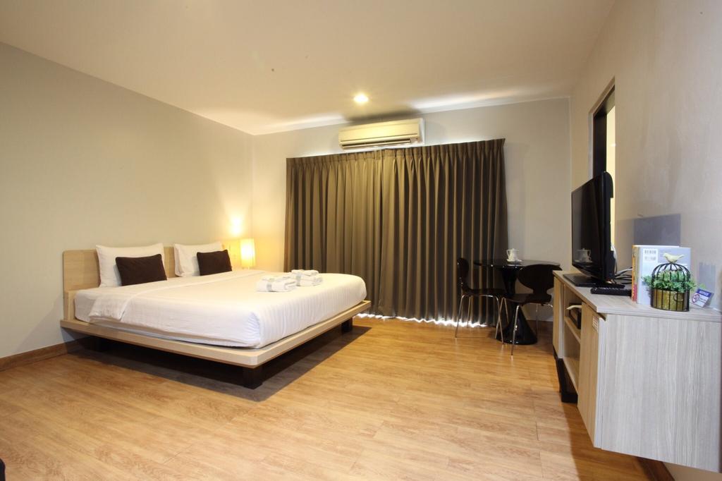 Narita Amata Hotel Chonburi Buitenkant foto