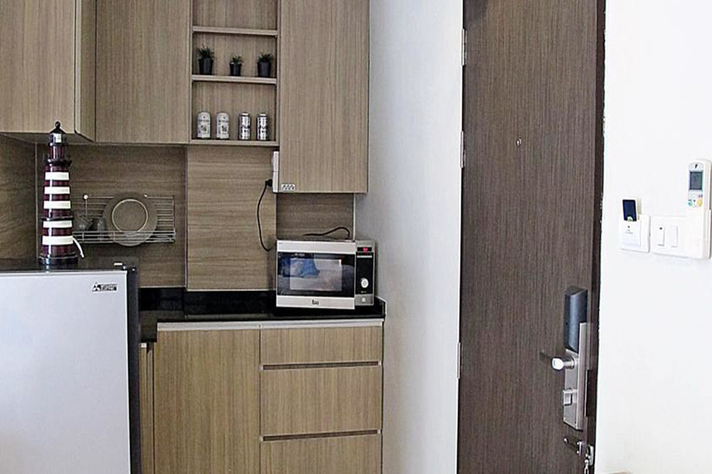 Narita Amata Hotel Chonburi Buitenkant foto
