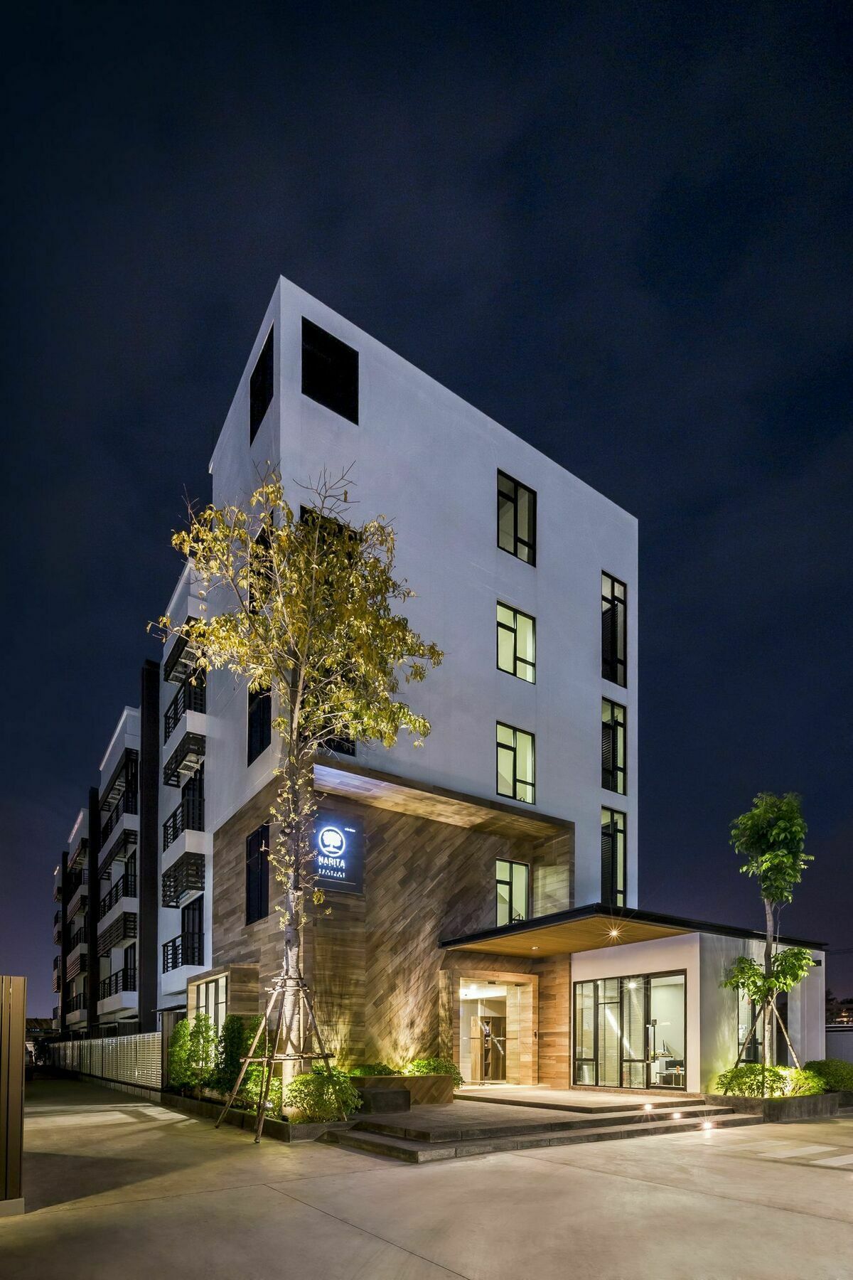 Narita Amata Hotel Chonburi Buitenkant foto