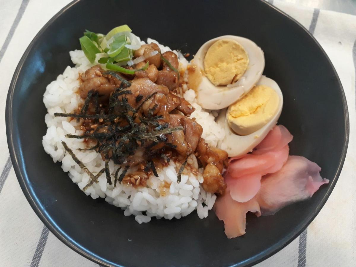 Narita Amata Hotel Chonburi Buitenkant foto